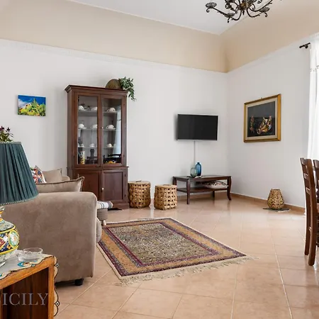 Torrekalsa By Domusicily Apartment *